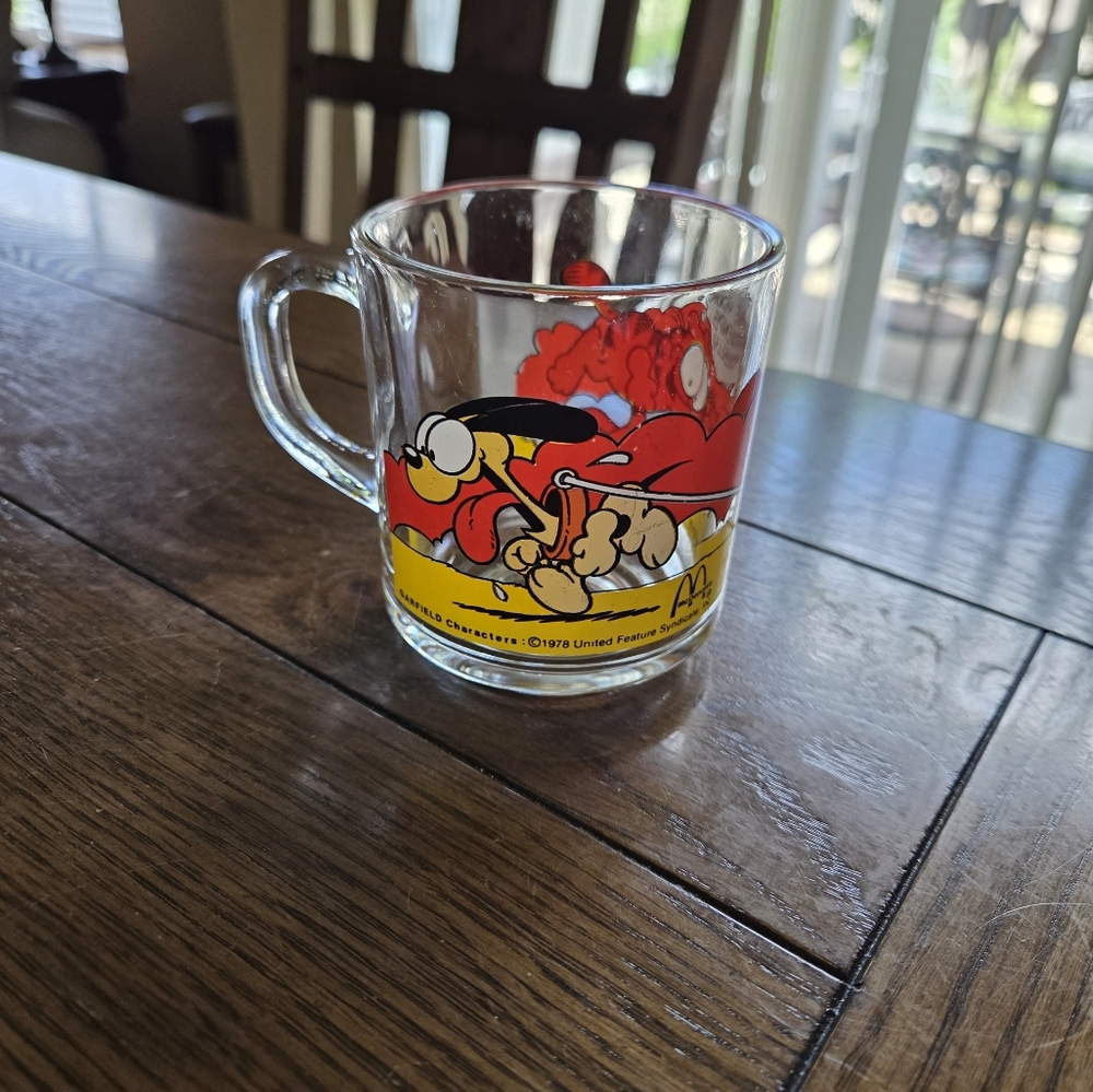McDonald's 1978 Garfield Anchor Hocking Collectible Mug
